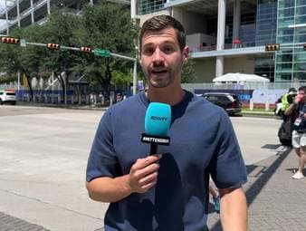 Deutschland fertigt Curacao ab. Während in der Offensive fast jeder Spieler traf, blieb der Auftritt eines Spielers glücklos. SPORT1-Reporter Manfred Sedlbauer fasst die Erkenntnisse aus dem deutschen Eröffnungsspiel zusammen.