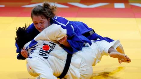Theresa Stoll ist Sportlerin des Monats April