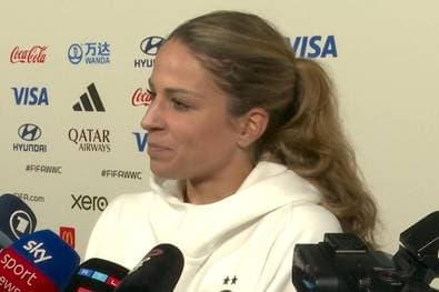 Leupolz emotional: "Muss mich selber mal kneifen"