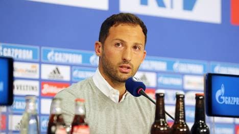 Domenico Tedesco ist seit dieser Saison Trainer von Schalke 04