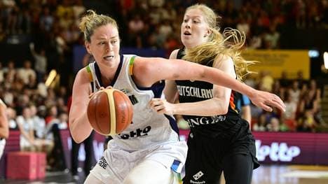 Frieda Bühner (r.) war deutsche Topscorerin