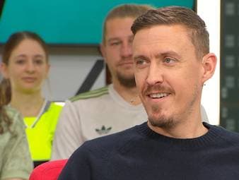 Max Kruse war zu Gast im Sport1-Doppelpass. Mit seinen klaren und frechen Antworten sorgt er für den ein oder anderen Lacher in der Runde. 