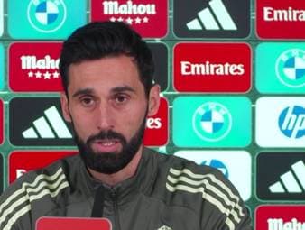 Vor dem wichtigen Spiel gegen Rayo Vallecano richtet Real-Trainer Arbeloa einen Appell an die Fans. Nach der Champions-League-Niederlage gegen Benfica Lissabon fordert er die volle Unterstützung für die Mannschaft.