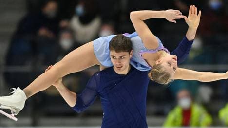 Nolan Seegert und Leidensgenossen wird Urlaub finanziert