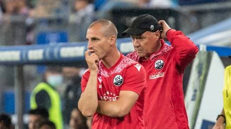 Stefan Kulovits (vorne) und Gerhard Kleppinger sind nicht mehr Trainer bei Sandhausen