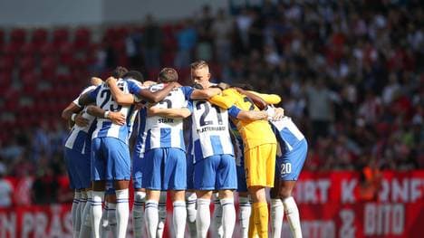 Berlins Privatmaschine wurde vom Blitz getroffen