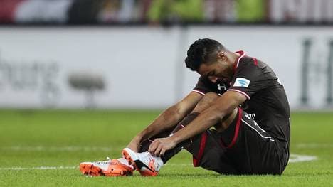 St.Pauli-Kicker Aziz Bouhaddouz verletzte sich erneut