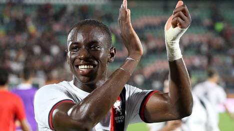 Der FC Augsburg soll Interesse an Kelvin Yeboah zeigen 