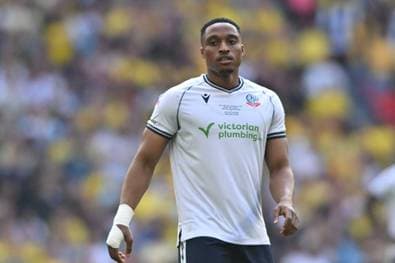 England-Profi beim Niesen verletzt