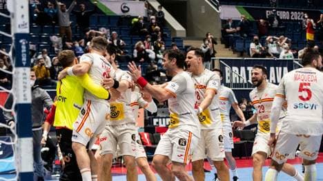Spanien gewinnt gegen Russland - Halbfinale vor Augen