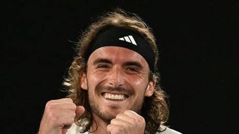 Tsitsipas steht nach Fünf-Satz-Krimi im Viertelfinale