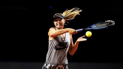 Maria Scharapowa bei ihrem ersten offiziellen Training nach der Dopingsperre