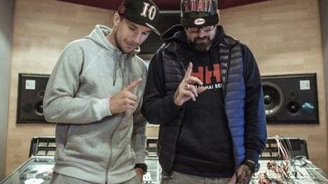 Da haben sich offenbar zwei gesucht und gefunden: Lukas Podolski und Sido.