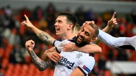 Kemar Roofe (r.) erzielte den unfassbares Treffer