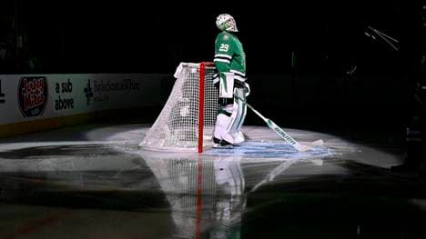 Dallas-Torhüter Jake Oettinger erlebte gegen die Edmonton Oliers einen gebrauchten Tag