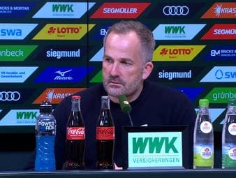 Nach einer 2:0-Führung muss sich der FC Augsburg am Ende mit einem 2:2 gegen Hoffenheim zufriedengeben. Trainer Manuel Baum zeigt sich nach dem Spiel enttäuscht über den verschenkten Sieg.