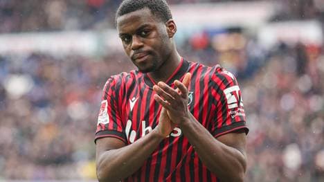 Der FC Bayern verkauft Noel Aseko an Eintracht Frankfurt
