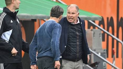 Werden wohl nicht mehr die besten Freunde: Niko Kovac und Stefan Reuter im intensiven Zweikampf