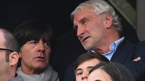 Rudi Völler (r.) empfindet den Löw-Rücktritt als "Akt der Befreiung"