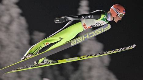 Severin Freund-Skispringen-Flutlicht