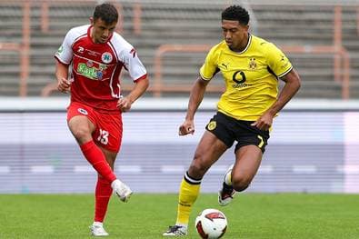 Auftakt geglückt: Borussia Dortmund besiegt Oberhausen