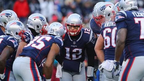 New York Jets v New England Patriots