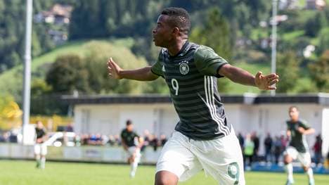 Youssoufa Moukoko: Karriere und Kosmos beim BVB