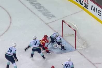 41 Paraden! One-Man-Show von deutschem NHL-Star