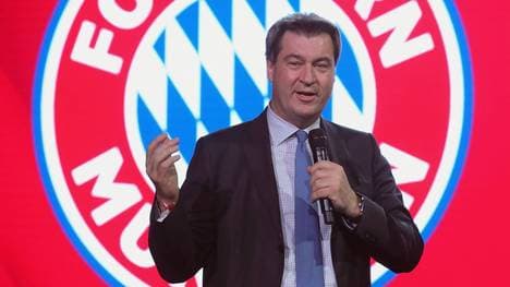 Politiker Markus Söder gratuliert dem FC Bayern zur Meisterschaft