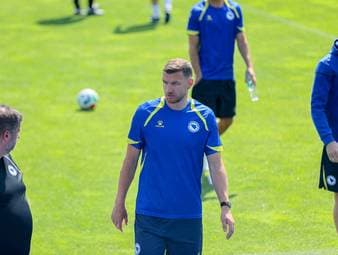 Dzeko und Co. starten in die WM