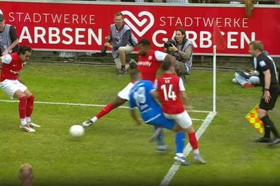 Spektakel in der Relegation: Dieses Drama hat alles