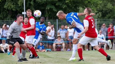 Phillip Tietz trifft im Test für die Lilien