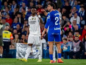 "Deshalb hasst dich jeder"