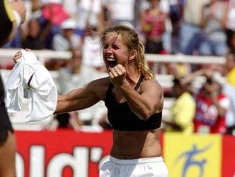 "Der BH, den die ganze Welt sah"