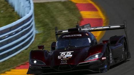 Der siegreiche #55 Mazda von Bomarito/Tincknell/Pla