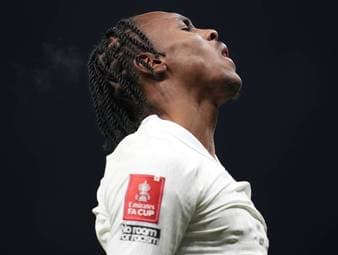 Wechselt Tel schon wieder?