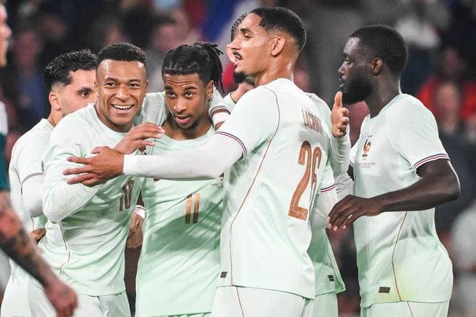 Große Olise-Show bei WM-Generalprobe