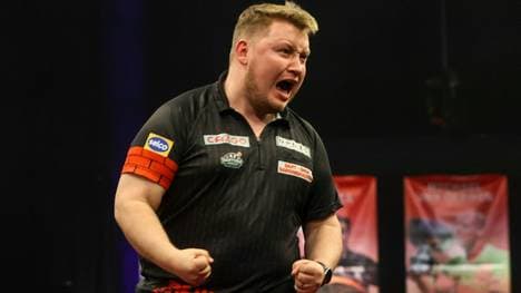 Schindler gewinnt gegen Dobey