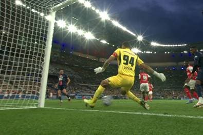 Gegner vorgeführt! Nächster PSG-Titel