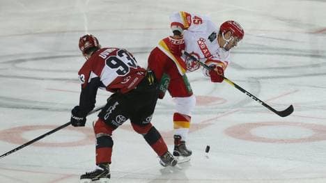 Sebastian Uvira (l) wechselt nach Schwenningen