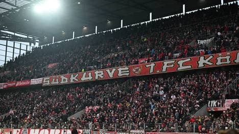 In Köln stellten die Zuschauer den Support ein