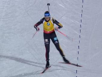 Franziska Preuß wackelt erneut am Schießstand und verpasst eine gute Platzierung. Auch ihre Teamkolleginnen enttäuschen beim Sieg von Dorothea Wierer.