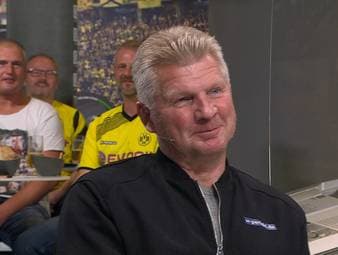 Fußballtennis bei den Bayern vor dem CL-Spiel gegen den FC Barcelona. Stefan Effenberg erklärt im Fantalk, dass es das bei ihm früher nicht gegeben hat, stattdessen ein "Nickerchen".