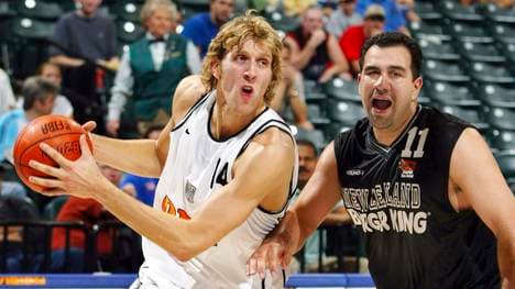 Dirk Nowitzki in jungen Jahren für die deutsche Nationalmannschaft