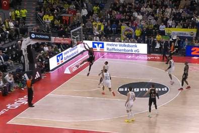 Fenerbahce Beko Istanbul - FC Bayern München 