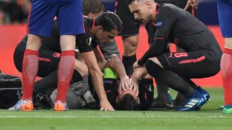 Laurent Koscielny verletzte sich ohne Einwirkung eines Gegenspielers schwer