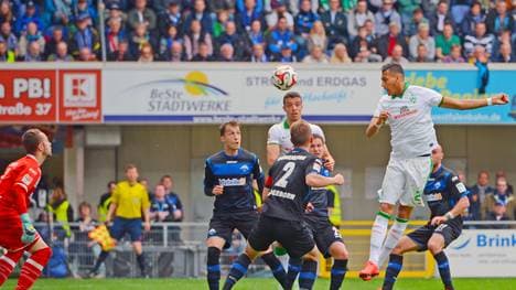 Davie Selke (r.) trifft für Werder Bremen