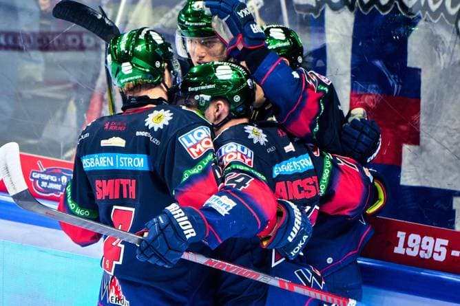 Berlin macht Playoffs klar