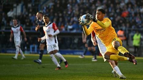 Kaua Santos will sich im Eintracht-Tor etablieren