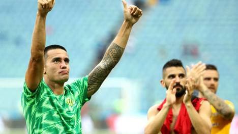 Tim Cahill (l.) beendet seine Karriere im Trikot der australischen Nationalmannschaft